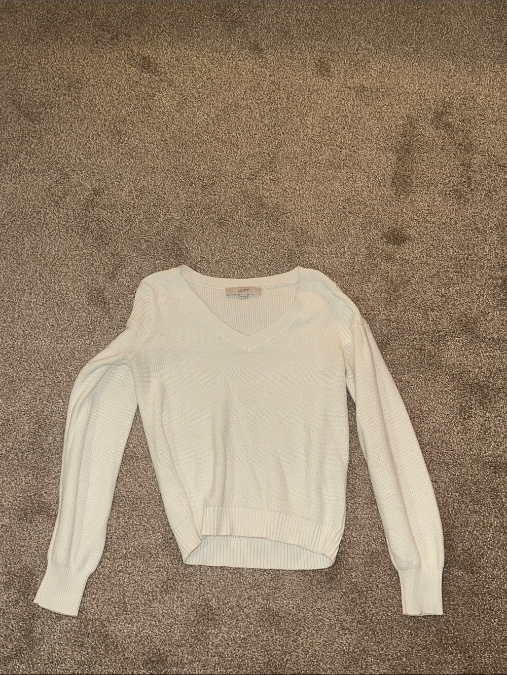 LOFT Cream V-Neck Pullover Sweater